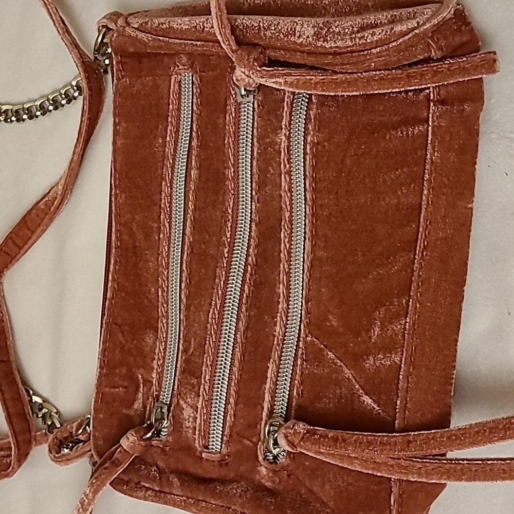 Ladies Vicky Double Zip Crossbody 9x6" Bag Cognac Cranberry 50" Strap - Picture 5 of 8